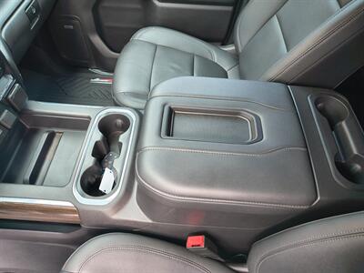 2021 Chevrolet Silverado 1500 RST   - Photo 16 - Goshen, IN 46526