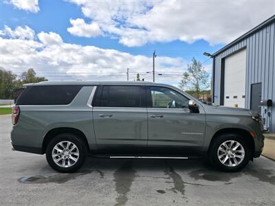 2023 Chevrolet Suburban Premier   - Photo 7 - Goshen, IN 46526