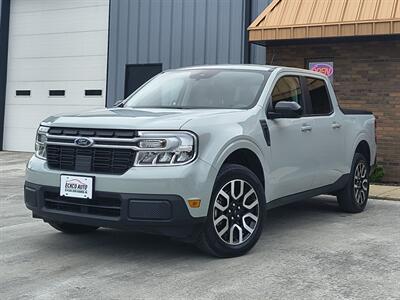 2024 Ford Maverick Lariat   - Photo 2 - Goshen, IN 46526
