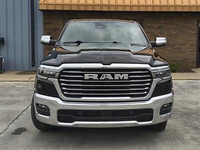 2025 RAM 1500 Laramie   - Photo 9 - Goshen, IN 46526
