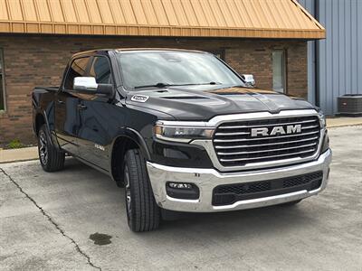 2025 RAM 1500 Laramie   - Photo 8 - Goshen, IN 46526