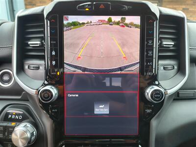 2025 RAM 1500 Laramie   - Photo 16 - Goshen, IN 46526