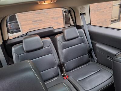 2009 Ford Flex Limited   - Photo 18 - Goshen, IN 46526