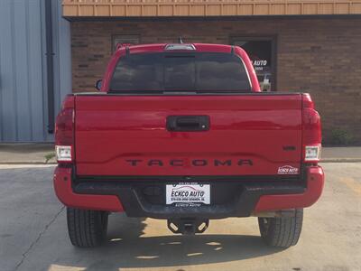 2021 Toyota Tacoma TRD Sport   - Photo 5 - Goshen, IN 46526