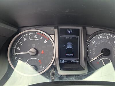 2021 Toyota Tacoma TRD Sport   - Photo 11 - Goshen, IN 46526