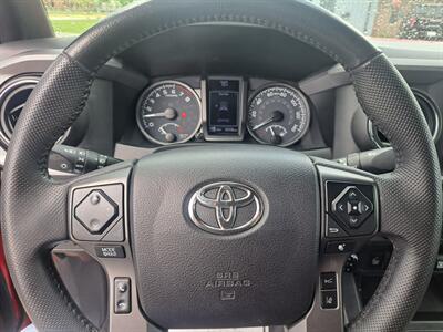 2021 Toyota Tacoma TRD Sport   - Photo 12 - Goshen, IN 46526