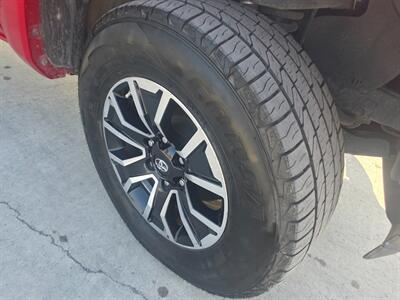 2021 Toyota Tacoma TRD Sport   - Photo 25 - Goshen, IN 46526