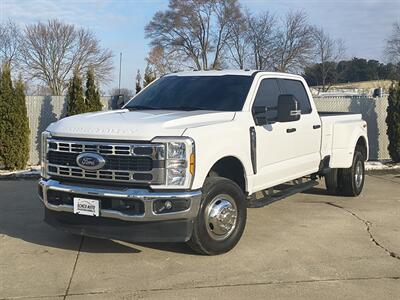 2024 Ford F-350 Super Duty XLT   - Photo 2 - Goshen, IN 46526