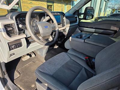 2024 Ford F-350 Super Duty XLT   - Photo 10 - Goshen, IN 46526