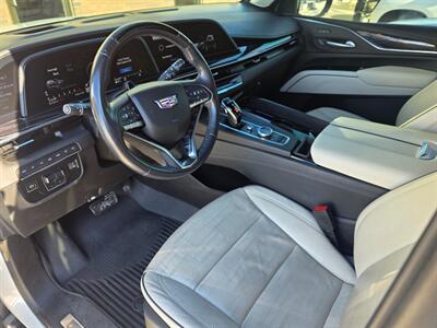 2021 Cadillac Escalade Sport - Photo 10 - Goshen, IN 46526