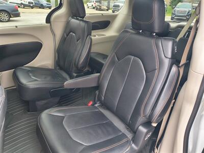2018 Chrysler Pacifica Touring L Plus - Photo 24 - Goshen, IN 46526