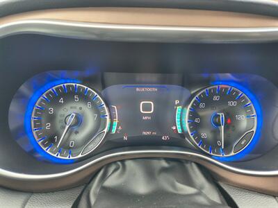 2018 Chrysler Pacifica Touring L Plus - Photo 11 - Goshen, IN 46526