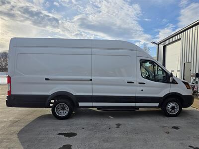 2019 Ford Transit 350 HD   - Photo 7 - Goshen, IN 46526