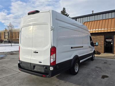 2019 Ford Transit 350 HD   - Photo 6 - Goshen, IN 46526