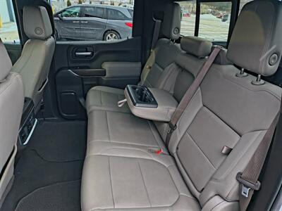 2021 GMC Sierra 1500 SLT   - Photo 23 - Goshen, IN 46526