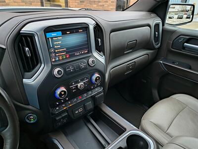 2021 GMC Sierra 1500 SLT   - Photo 13 - Goshen, IN 46526