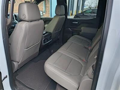 2021 GMC Sierra 1500 SLT   - Photo 22 - Goshen, IN 46526