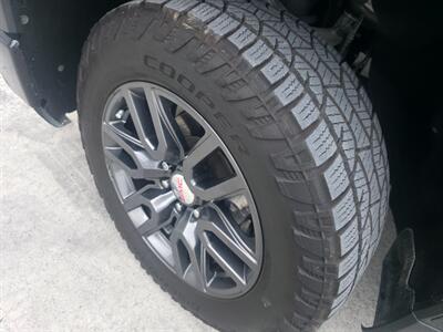 2021 GMC Sierra 1500 AT4   - Photo 26 - Goshen, IN 46526