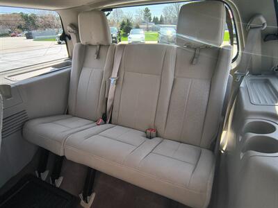 2013 Ford Expedition XLT   - Photo 22 - Goshen, IN 46526