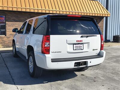 2013 GMC Yukon Hybrid   - Photo 4 - Goshen, IN 46526