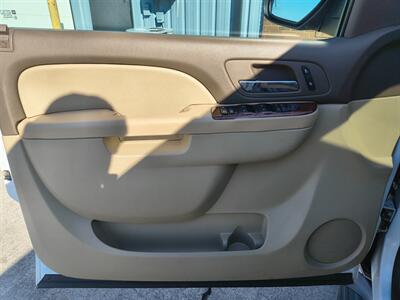 2013 GMC Yukon Hybrid   - Photo 19 - Goshen, IN 46526