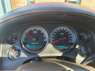 2013 GMC Yukon Hybrid   - Photo 11 - Goshen, IN 46526