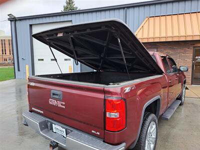 2015 GMC Sierra 1500 SLE   - Photo 11 - Goshen, IN 46526