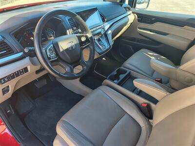 2022 Honda Odyssey Touring   - Photo 10 - Goshen, IN 46526