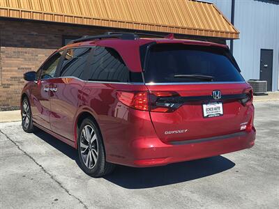 2022 Honda Odyssey Touring   - Photo 4 - Goshen, IN 46526