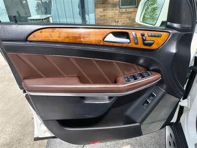 2015 Mercedes-Benz GL 63 AMG   - Photo 22 - Goshen, IN 46526