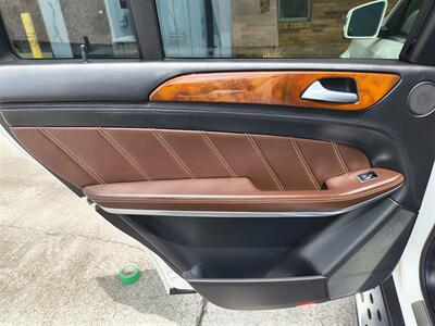 2015 Mercedes-Benz GL 63 AMG   - Photo 27 - Goshen, IN 46526