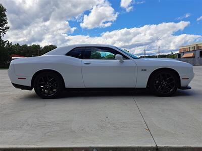 2023 Dodge Challenger R/T  Blacktop - Photo 6 - Goshen, IN 46526