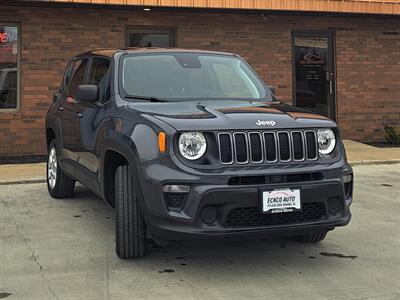 2023 Jeep Renegade Latitude   - Photo 7 - Goshen, IN 46526