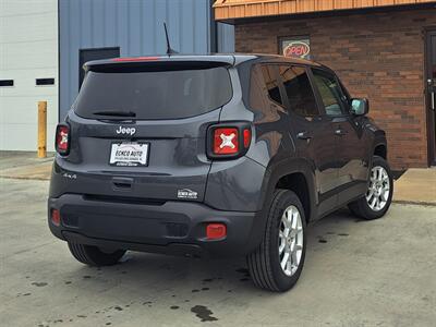 2023 Jeep Renegade Latitude   - Photo 5 - Goshen, IN 46526