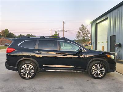 2022 Subaru Ascent Limited 7-Passenger   - Photo 7 - Goshen, IN 46526