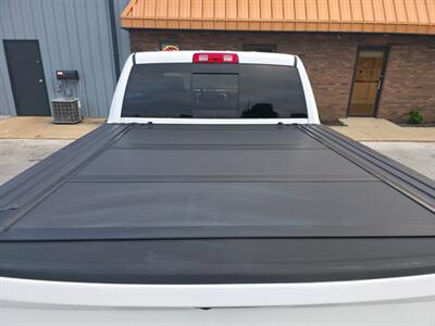 2017 RAM 1500 Laramie Longhorn   - Photo 32 - Goshen, IN 46526