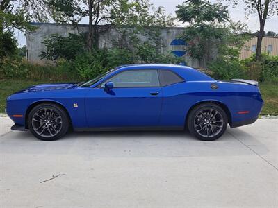 2022 Dodge Challenger R/T Scat Pack   - Photo 2 - Goshen, IN 46526