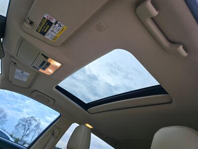 2018 Toyota Highlander XLE   - Photo 13 - Goshen, IN 46526