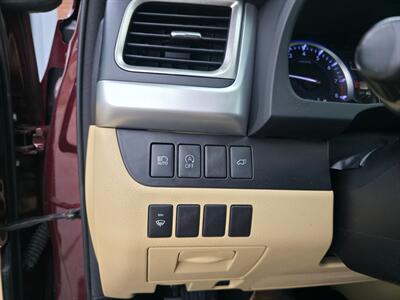 2018 Toyota Highlander XLE   - Photo 19 - Goshen, IN 46526