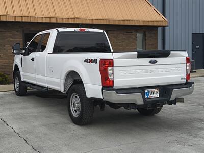 2022 Ford F-250 Super Duty XL   - Photo 4 - Goshen, IN 46526