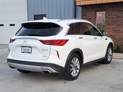 2020 INFINITI QX50 Essential   - Photo 6 - Goshen, IN 46526