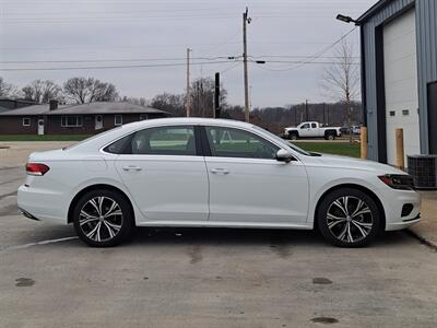 2022 Volkswagen Passat SE   - Photo 6 - Goshen, IN 46526