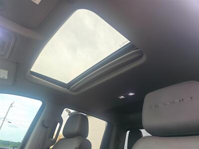 2021 GMC Sierra 1500 Denali   - Photo 15 - Goshen, IN 46526