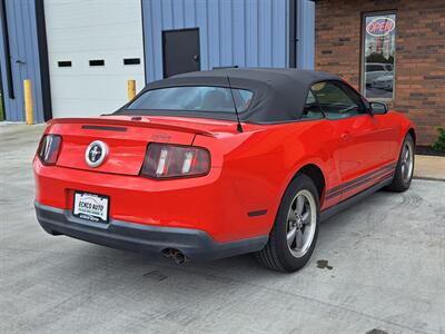 2010 Ford Mustang V6  Convertible - Photo 5 - Goshen, IN 46526