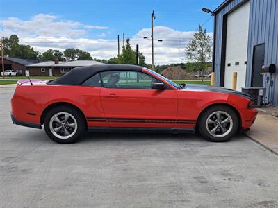 2010 Ford Mustang V6  Convertible - Photo 6 - Goshen, IN 46526