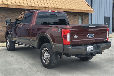 2017 Ford F-250 Super Duty King Ranch   - Photo 4 - Goshen, IN 46526