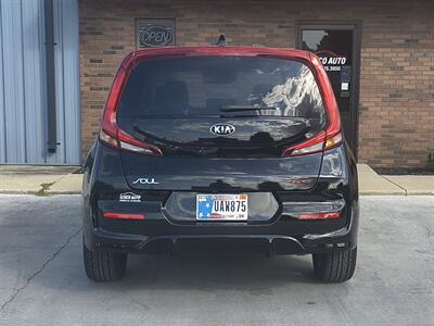 2021 Kia Soul GT-Line   - Photo 5 - Goshen, IN 46526