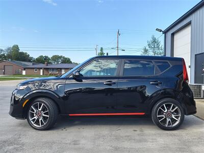 2021 Kia Soul GT-Line   - Photo 3 - Goshen, IN 46526