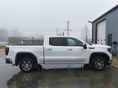 2025 GMC Sierra 1500 SLT   - Photo 7 - Goshen, IN 46526