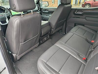 2025 GMC Sierra 1500 SLT   - Photo 24 - Goshen, IN 46526